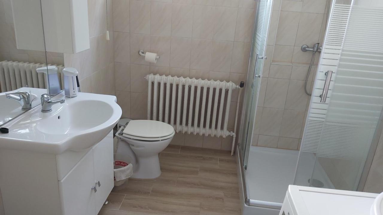 Open Vendeghaz Hotel Sopron Exterior foto